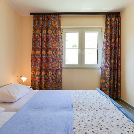 Apartments Kulji Паг Экстерьер фото