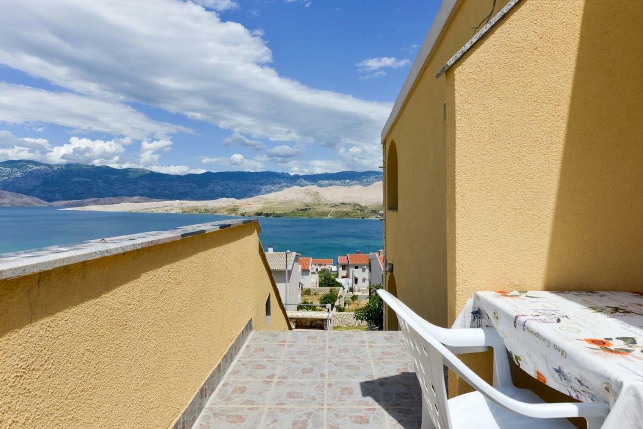 Apartments Kulji Паг Экстерьер фото
