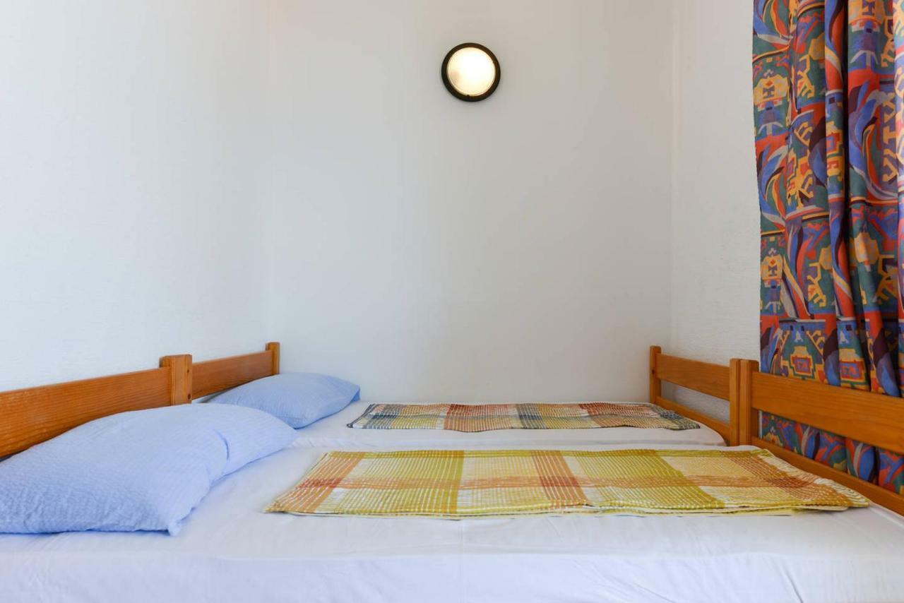 Apartments Kulji Паг Экстерьер фото
